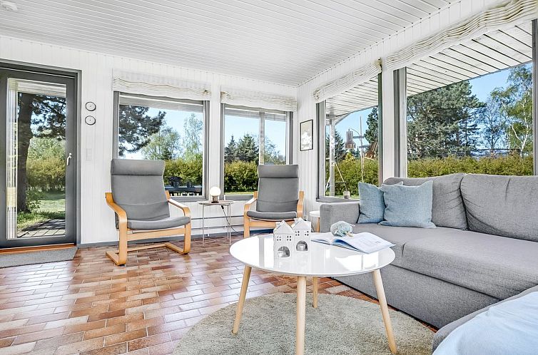 Vakantiehuis "Lars" - 250m from the sea