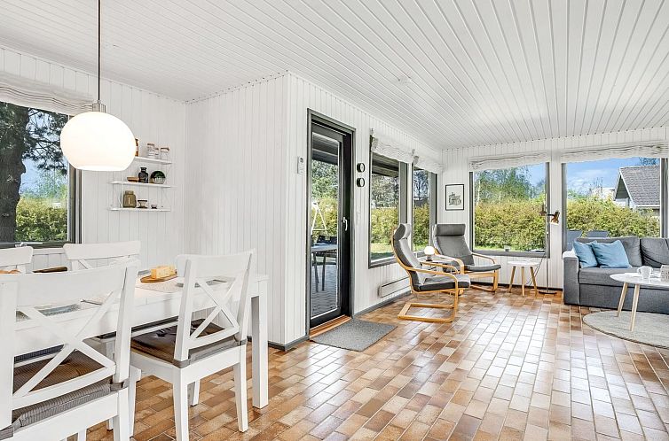 Vakantiehuis "Maelle" - 600m from the sea