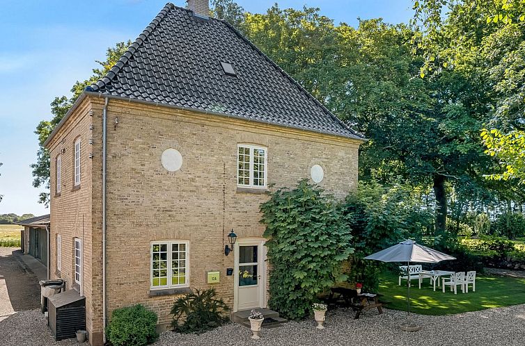 Vakantiehuis "Iivo" - 1.3km from the sea