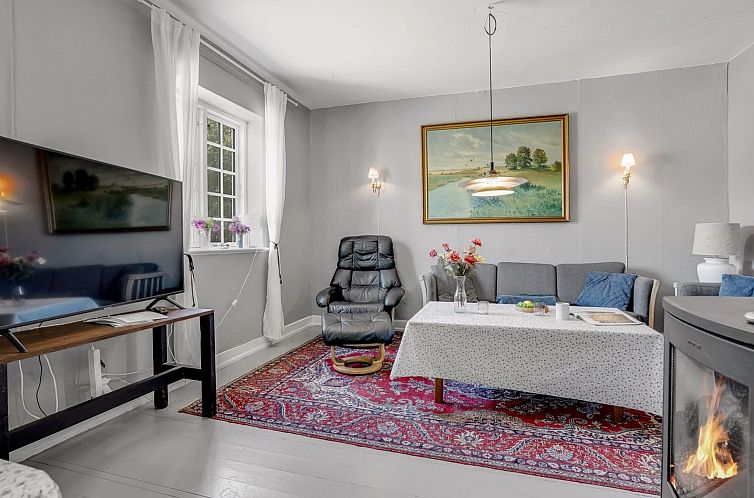 Vakantiehuis "Iivo" - 1.3km from the sea