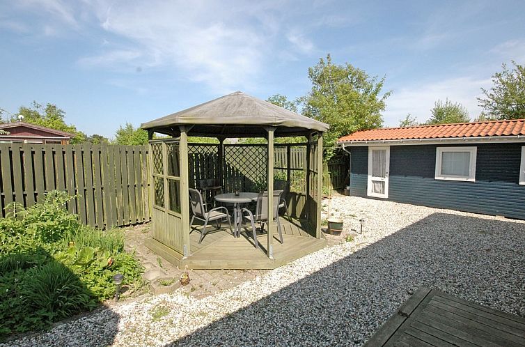 Vakantiehuis "Yari" - 250m from the sea