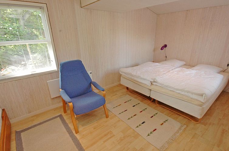 Vakantiehuis "Yari" - 250m from the sea