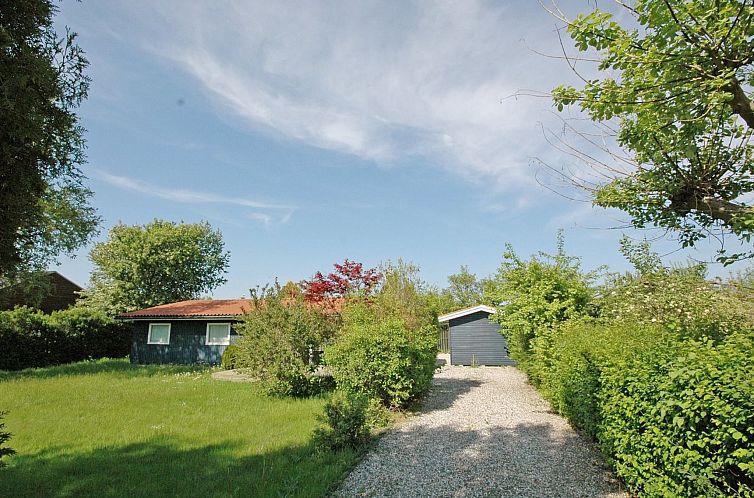 Vakantiehuis "Yari" - 250m from the sea