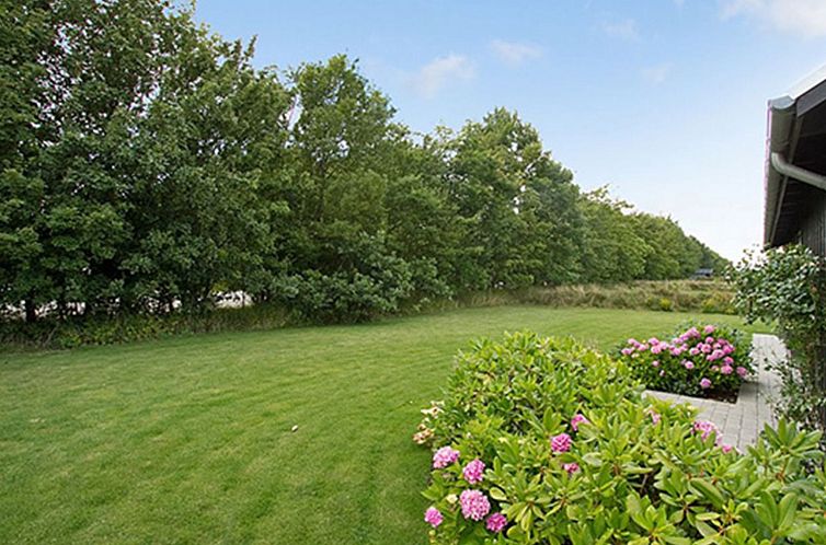 Vakantiehuis "Miika" - 100m from the sea