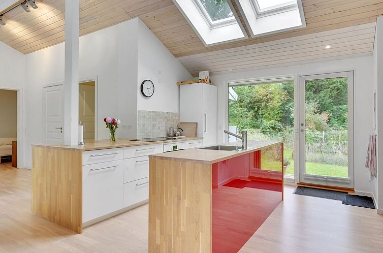 Vakantiehuis "Heino" - 3.5km from the sea