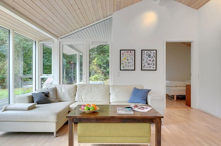 Vakantiehuis "Heino" - 3.5km from the sea