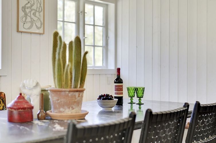 Vakantiehuis "Venko" - 2.6km from the sea