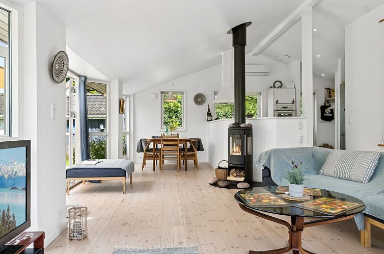 Vakantiehuis "Thorsmod" - 2.6km from the sea