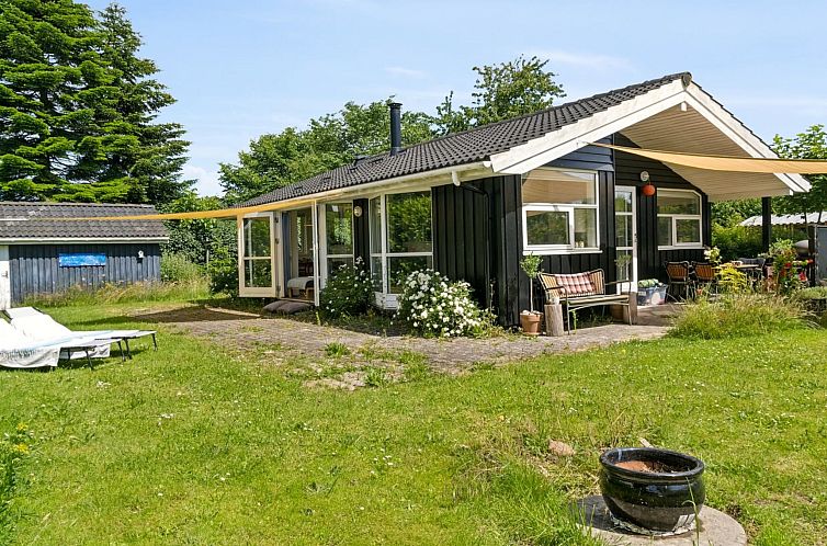 Vakantiehuis "Thorsmod" - 2.6km from the sea