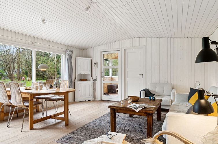 Vakantiehuis "Karl" - 4km from the sea