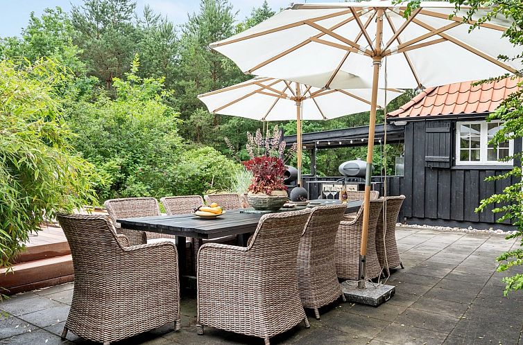 Vakantiehuis "Venko" - 2.6km from the sea