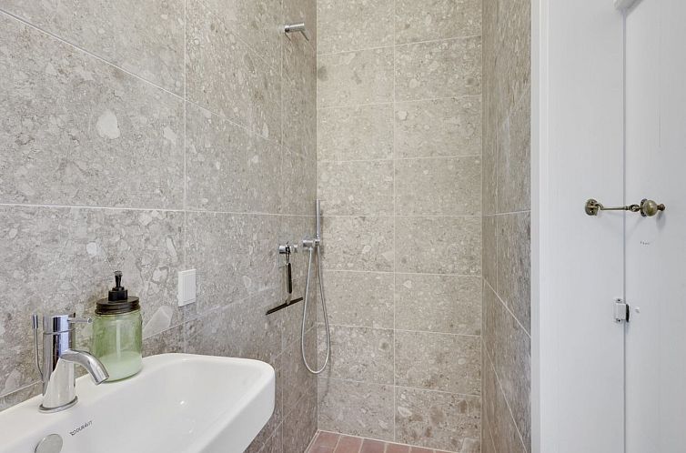 Vakantiehuis "Venko" - 2.6km from the sea