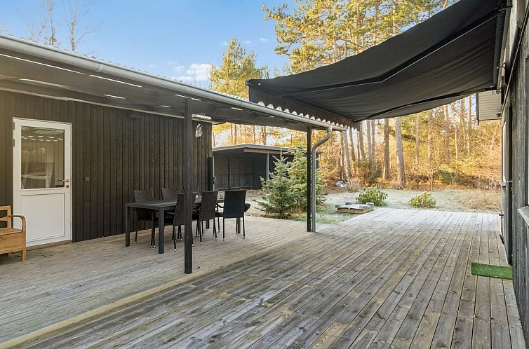 Vakantiehuis "Amitola" - 800m from the sea