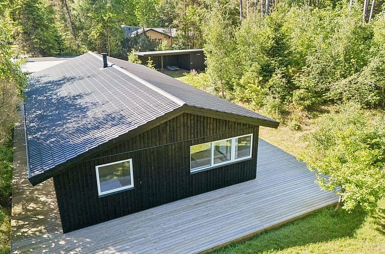 Vakantiehuis "Amitola" - 800m from the sea