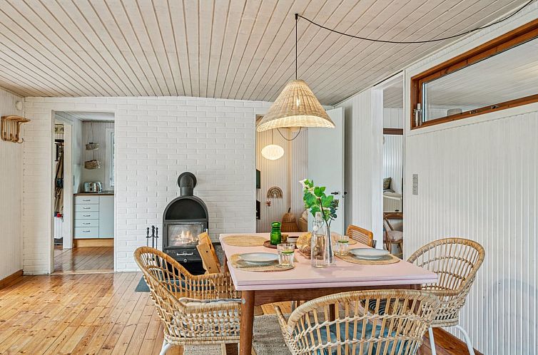 Vakantiehuis "Tatyana" - 1.6km from the sea