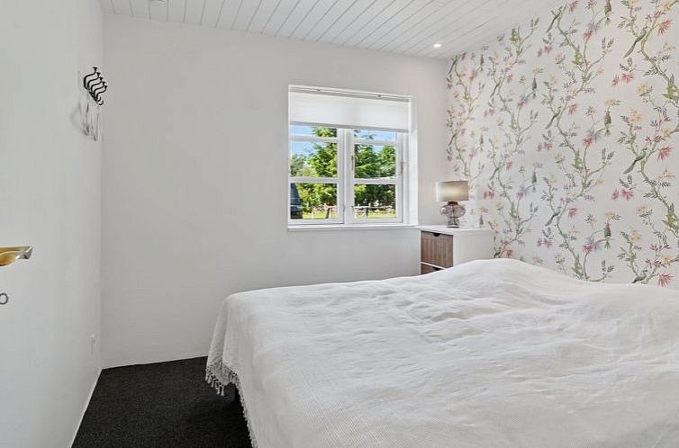 Vakantiehuis "Thrym" - 2.5km from the sea