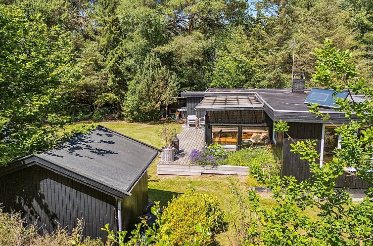 Vakantiehuis "Tatyana" - 1.6km from the sea