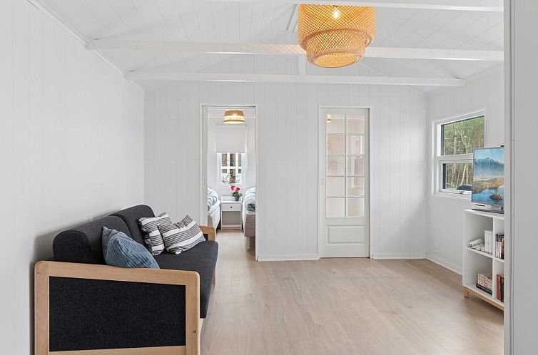 Vakantiehuis "Saija" - 2.1km from the sea
