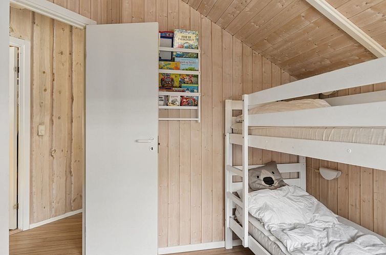 Vakantiehuis "Saija" - 2.1km from the sea