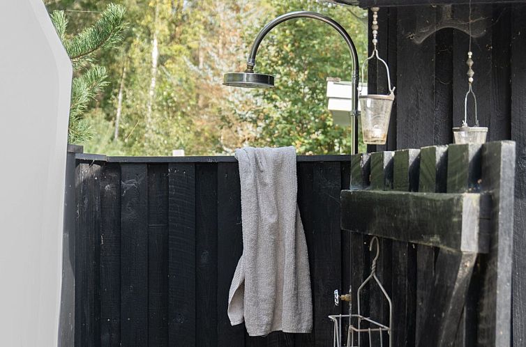 Vakantiehuis "Estel" - 900m from the sea