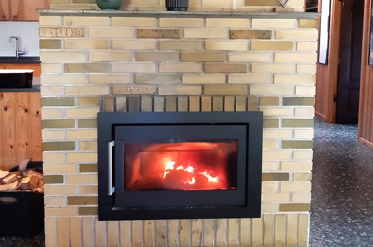 Vakantiehuis "Estel" - 900m from the sea