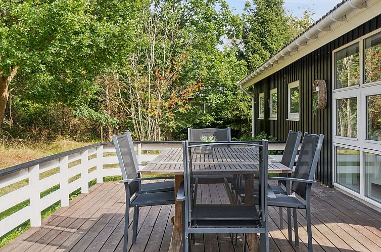 Vakantiehuis "Amola" - 1.6km from the sea