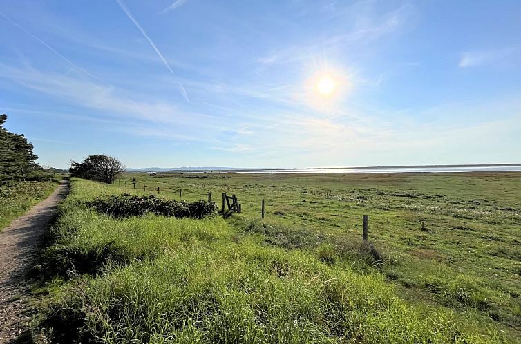 Vakantiehuis "Amola" - 1.6km from the sea