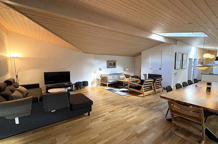 Vakantiehuis "Aiko" - 1.8km from the sea