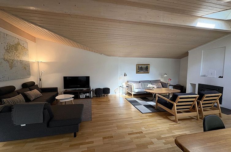 Vakantiehuis "Aiko" - 1.8km from the sea