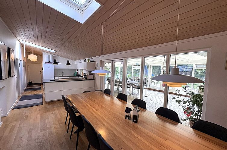 Vakantiehuis "Aiko" - 1.8km from the sea