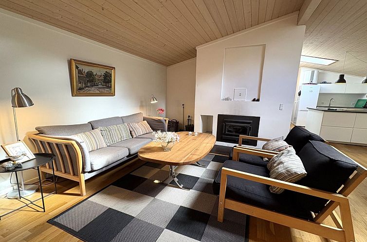 Vakantiehuis "Aiko" - 1.8km from the sea