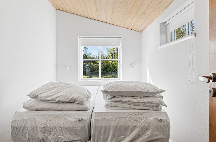 Vakantiehuis "Amitola" - 800m from the sea