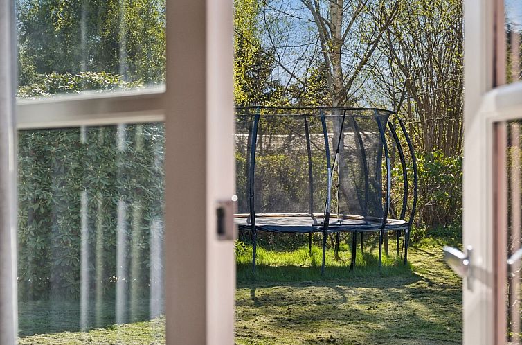 Vakantiehuis "Amitola" - 800m from the sea
