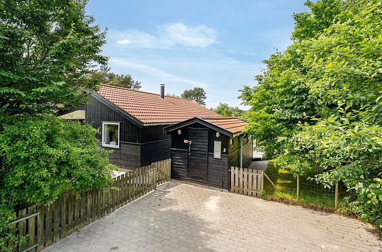 Vakantiehuis "Allie" - 150m from the sea