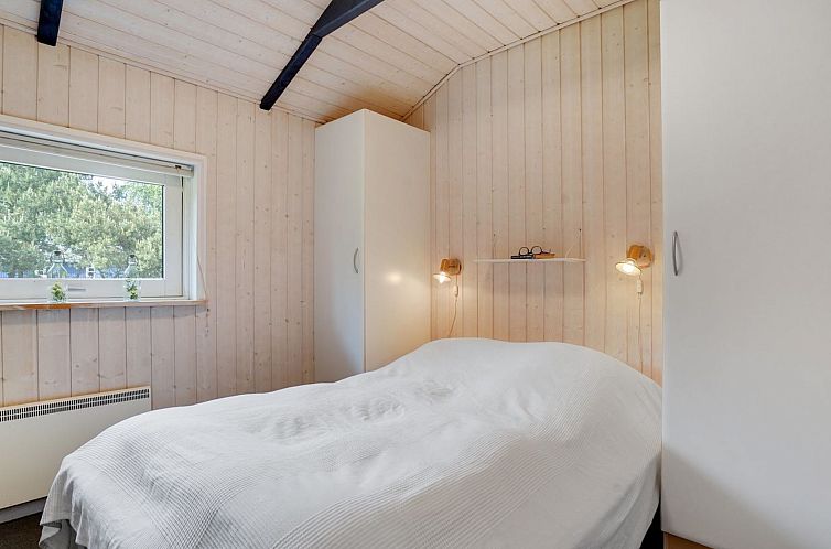 Vakantiehuis "Arnfin" - 160m from the sea