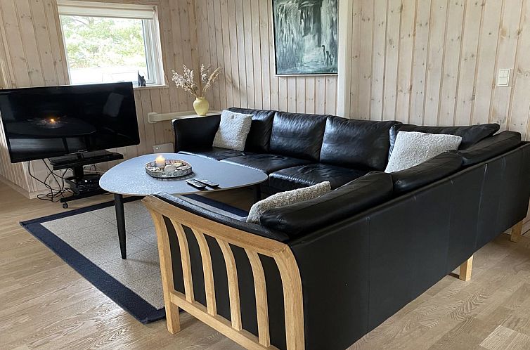 Vakantiehuis "Aksel" - 150m from the sea