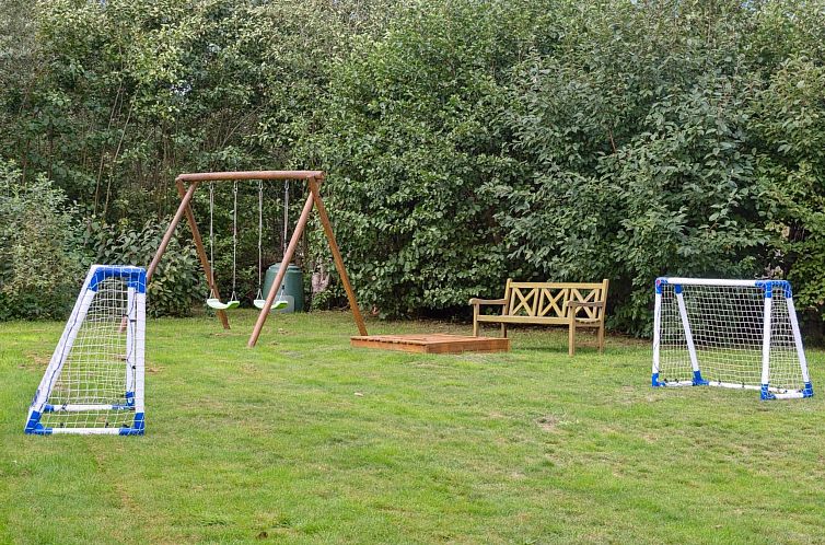 Vakantiehuis "Aldis" - 300m from the sea