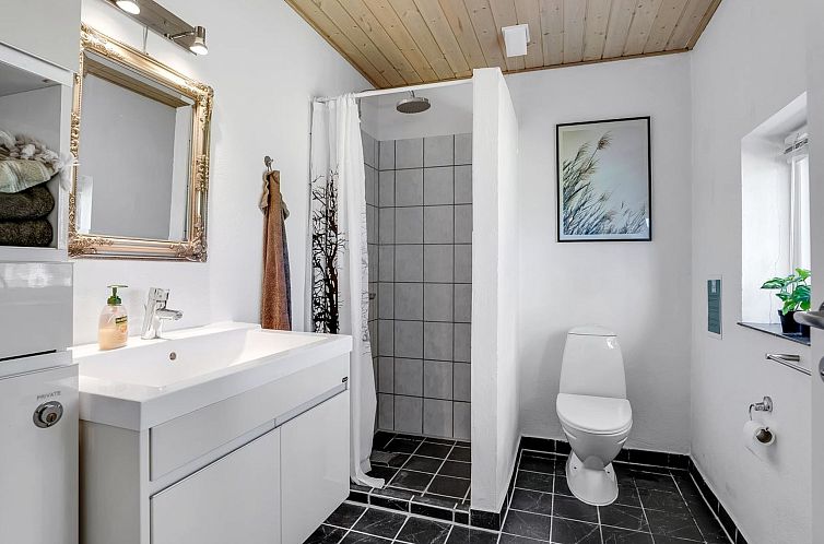 Vakantiehuis "Sitta" - 400m from the sea