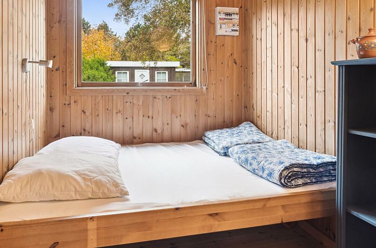 Vakantiehuis "Arendine" - 700m from the sea