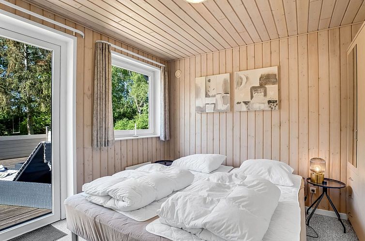 Vakantiehuis "Dorde" - 600m from the sea