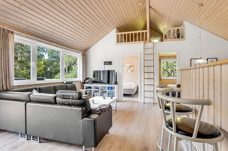 Vakantiehuis "Dorde" - 600m from the sea