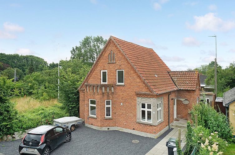 Guest house 0172634 - Holiday property Seeland - Vakantiehuis "Feikje" - 5.5km from the sea