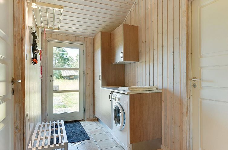 Vakantiehuis "Aksel" - 150m from the sea