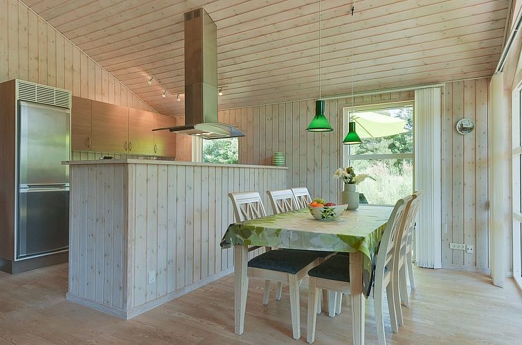 Vakantiehuis "Aksel" - 150m from the sea