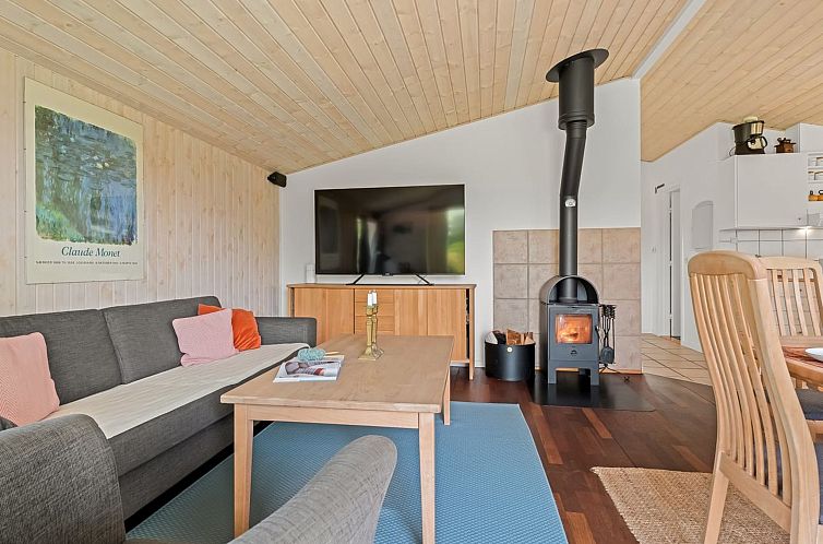 Vakantiehuis "Allie" - 150m from the sea