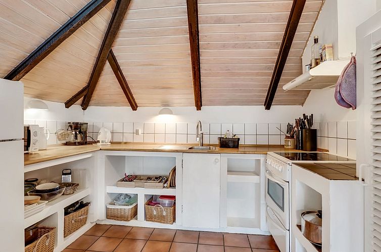 Vakantiehuis "Arnfin" - 160m from the sea