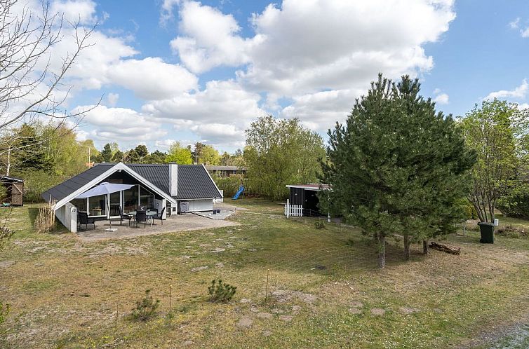 Vakantiehuis "Arnfin" - 160m from the sea