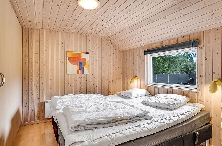 Vakantiehuis "Dorde" - 600m from the sea