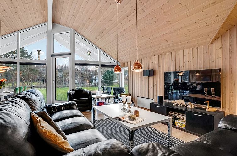 Vakantiehuis "Annielle" - 500m from the sea