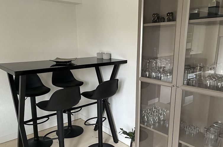 Vakantiehuis "Bisera" - 3km from the sea